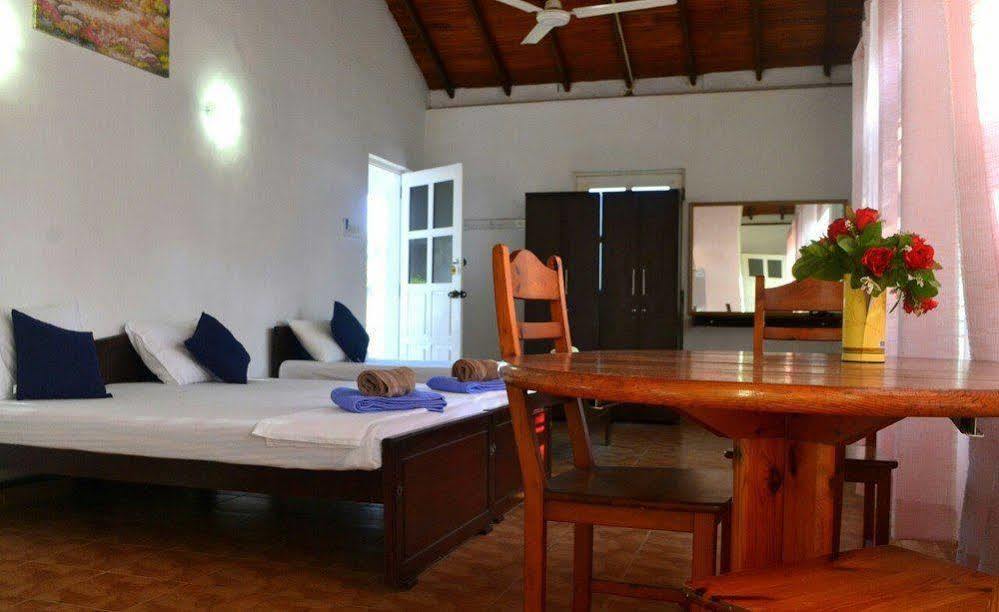 New Shangrela Beach Resort Ambalangoda  Zewnętrze zdjęcie